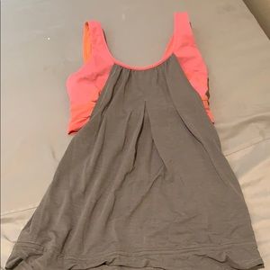 🌸Lululemon workout top!🌸